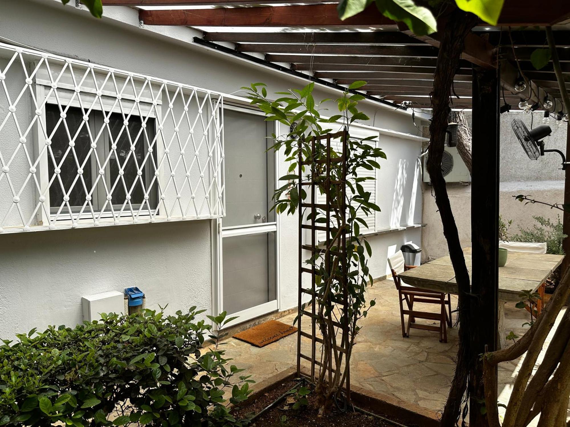 Antonis'S Garden House Daire Atina Dış mekan fotoğraf